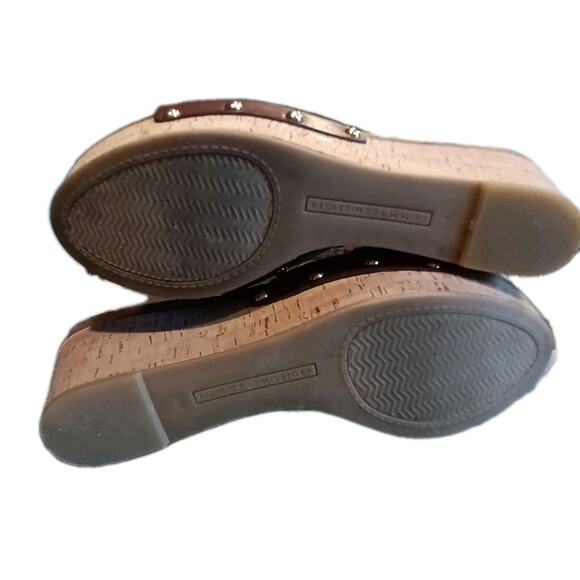 tommy hilfiger womens Brown Leather Wedges Gold Buckle Y2K Preppy Sz. 9.5 M - Picture 5 of 5